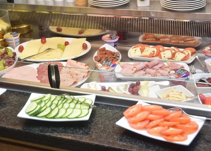 돔블릭 3* 베츨러